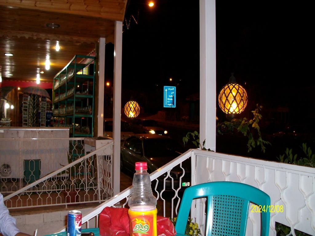Mussa Spring Hotel Wadi Musa Extérieur photo