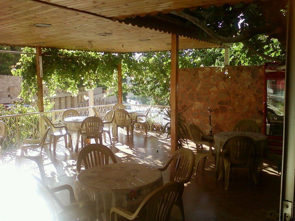 Mussa Spring Hotel Wadi Musa Extérieur photo