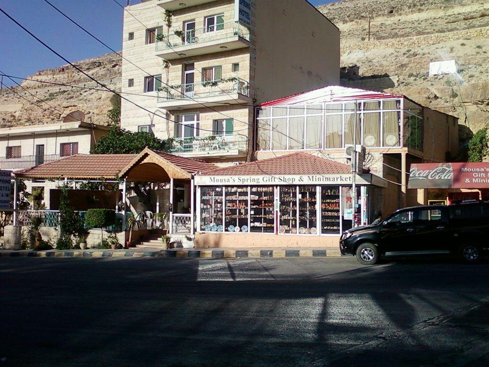 Mussa Spring Hotel Wadi Musa Extérieur photo