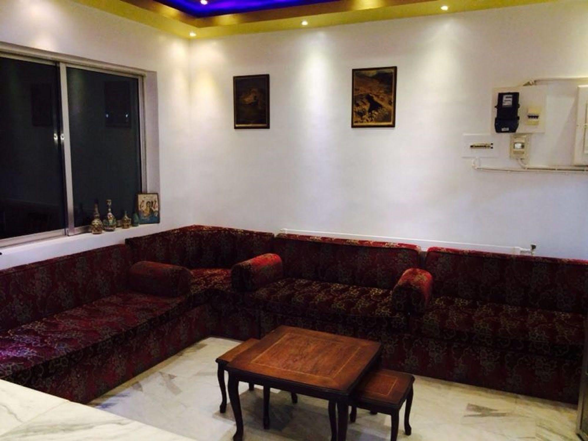 Mussa Spring Hotel Wadi Musa Extérieur photo