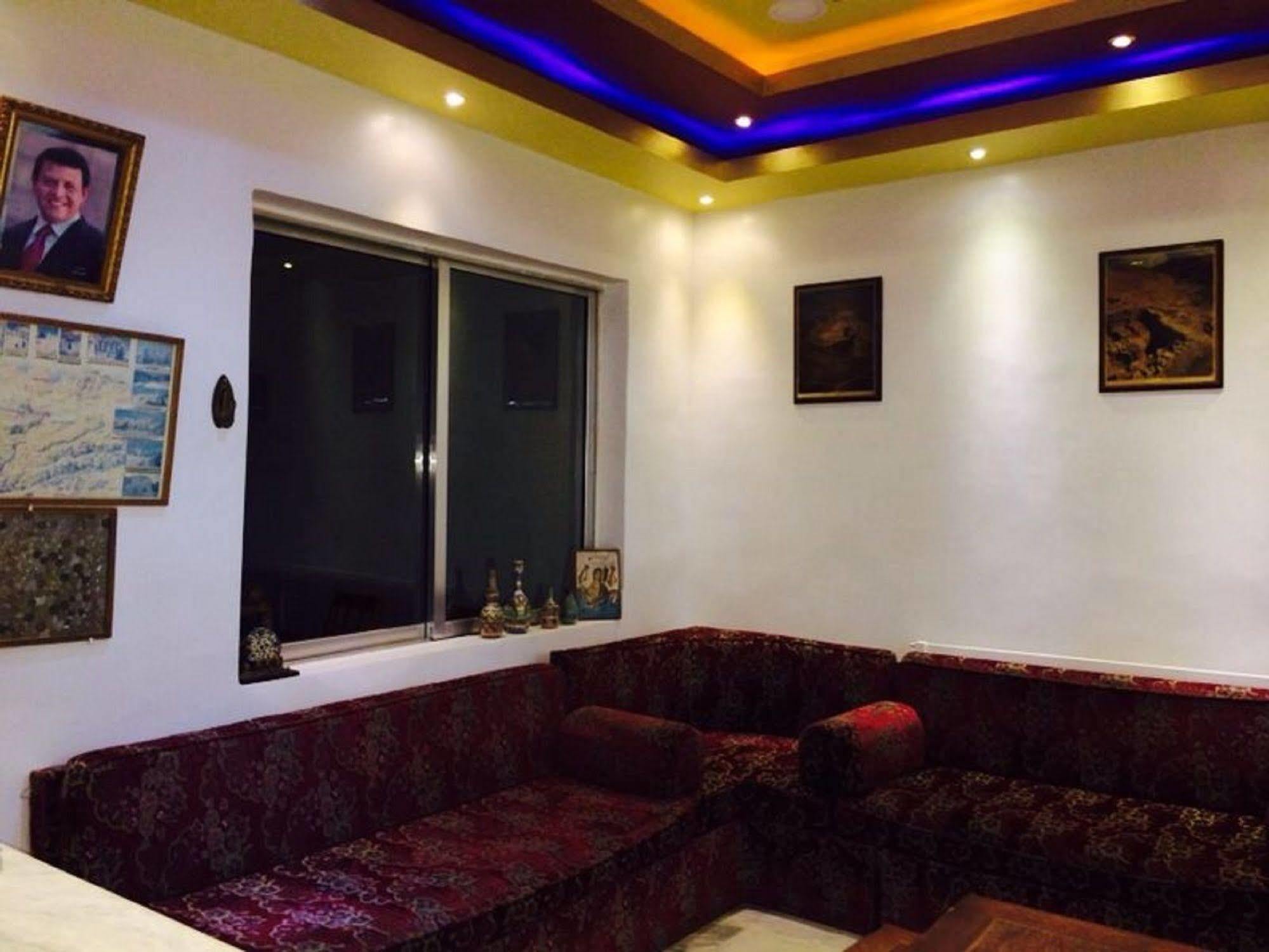 Mussa Spring Hotel Wadi Musa Extérieur photo