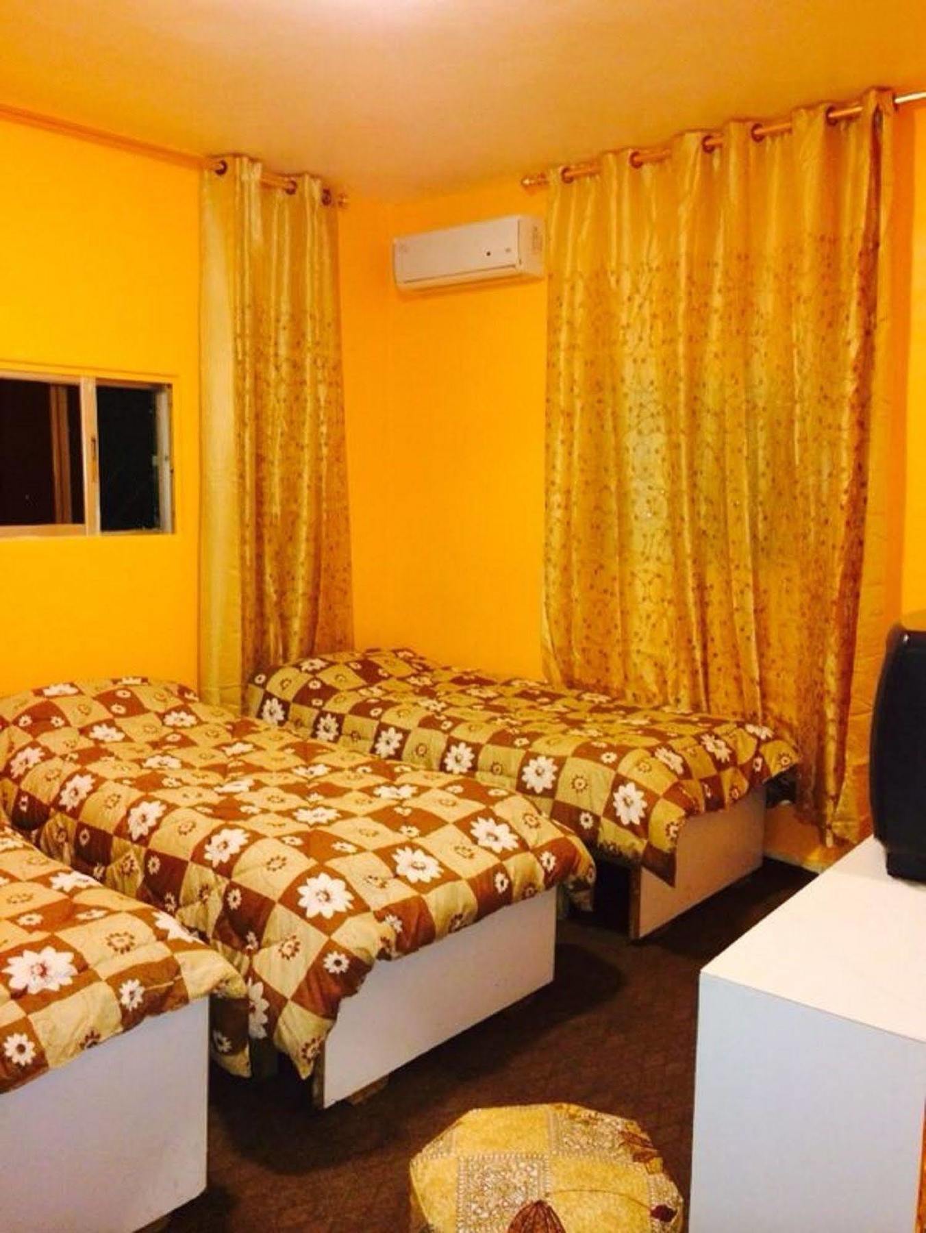Mussa Spring Hotel Wadi Musa Extérieur photo